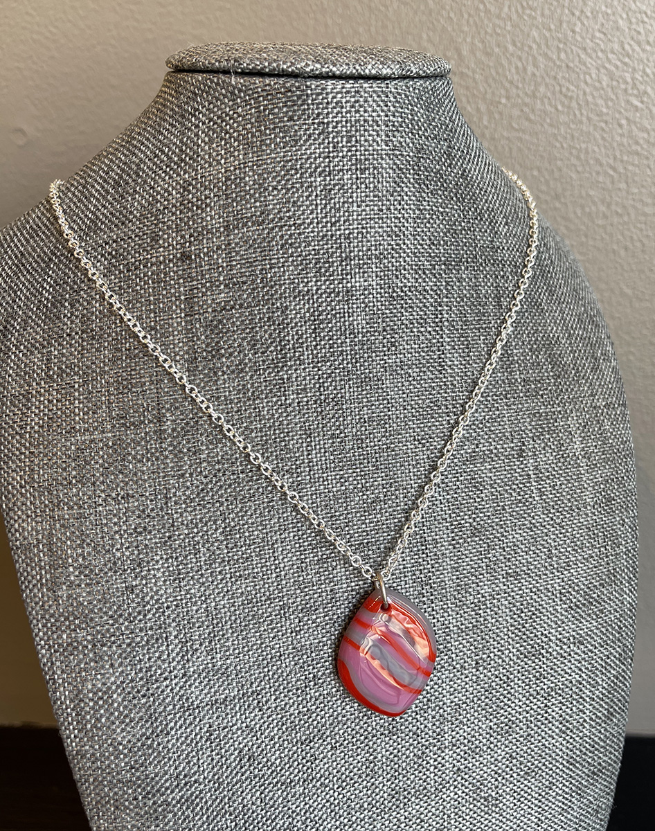 redgray pendant B