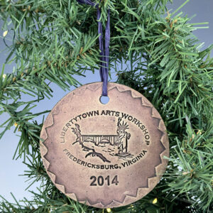 2014 LibertyTown Ornament-Vintage Logo On Round Disk